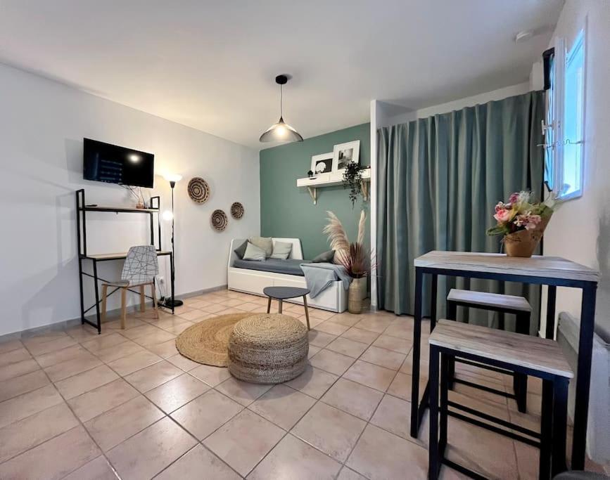 Aix-En-Provence, Cosy Studio Proche Toutes Commodites, Linges Fournis Екстер'єр фото