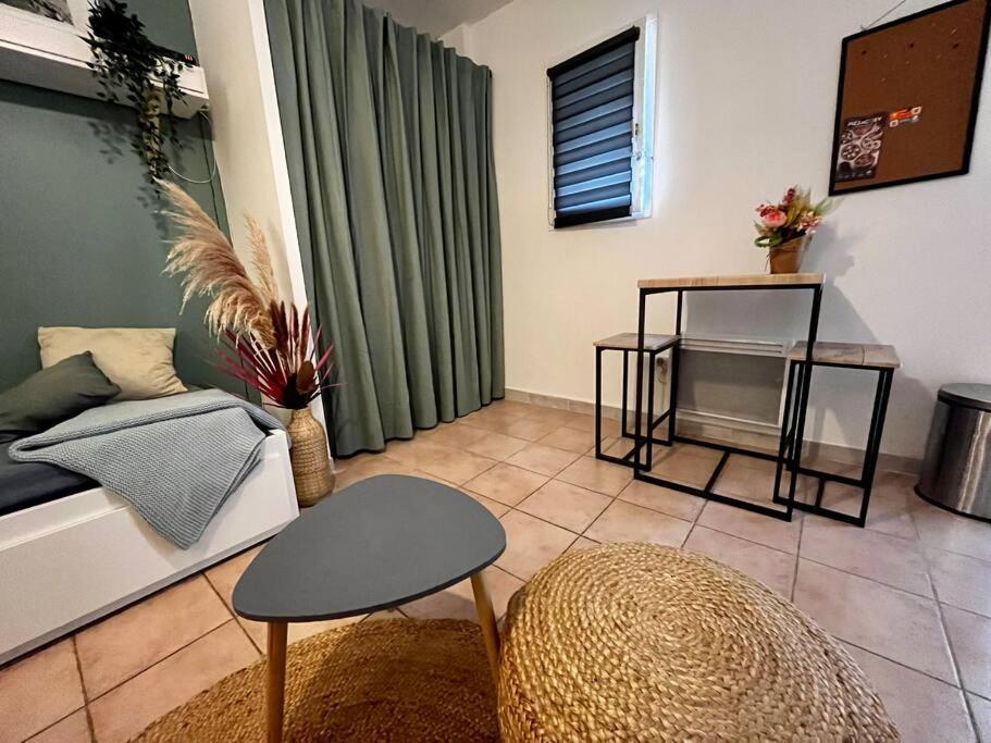 Aix-En-Provence, Cosy Studio Proche Toutes Commodites, Linges Fournis Екстер'єр фото